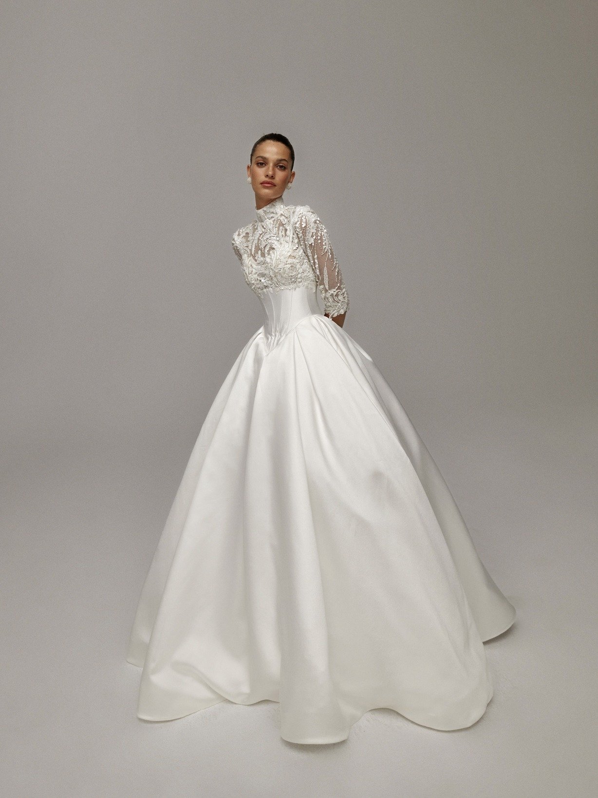wona_white_edit_collection_oliveira_1.jpg