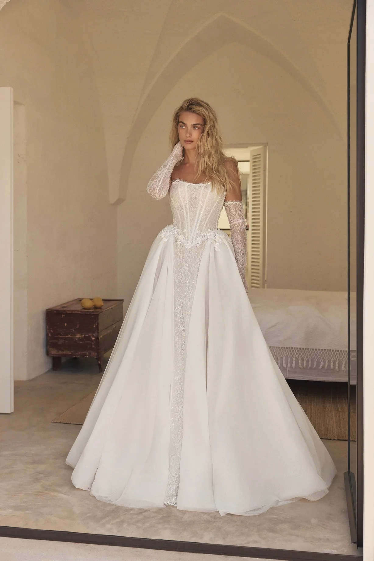 Sophia_Grace_Couture_Eva_Lendel_Vittoria_Wedding_Dress_2.webp