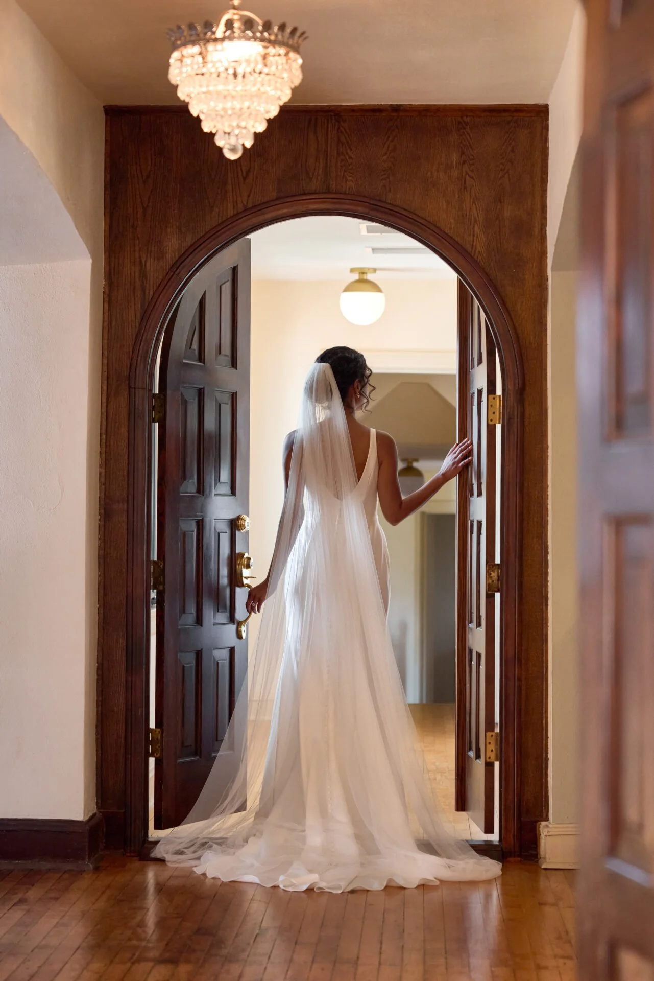 D4439-S25-AD-ESS-05-1281x1920.jpg