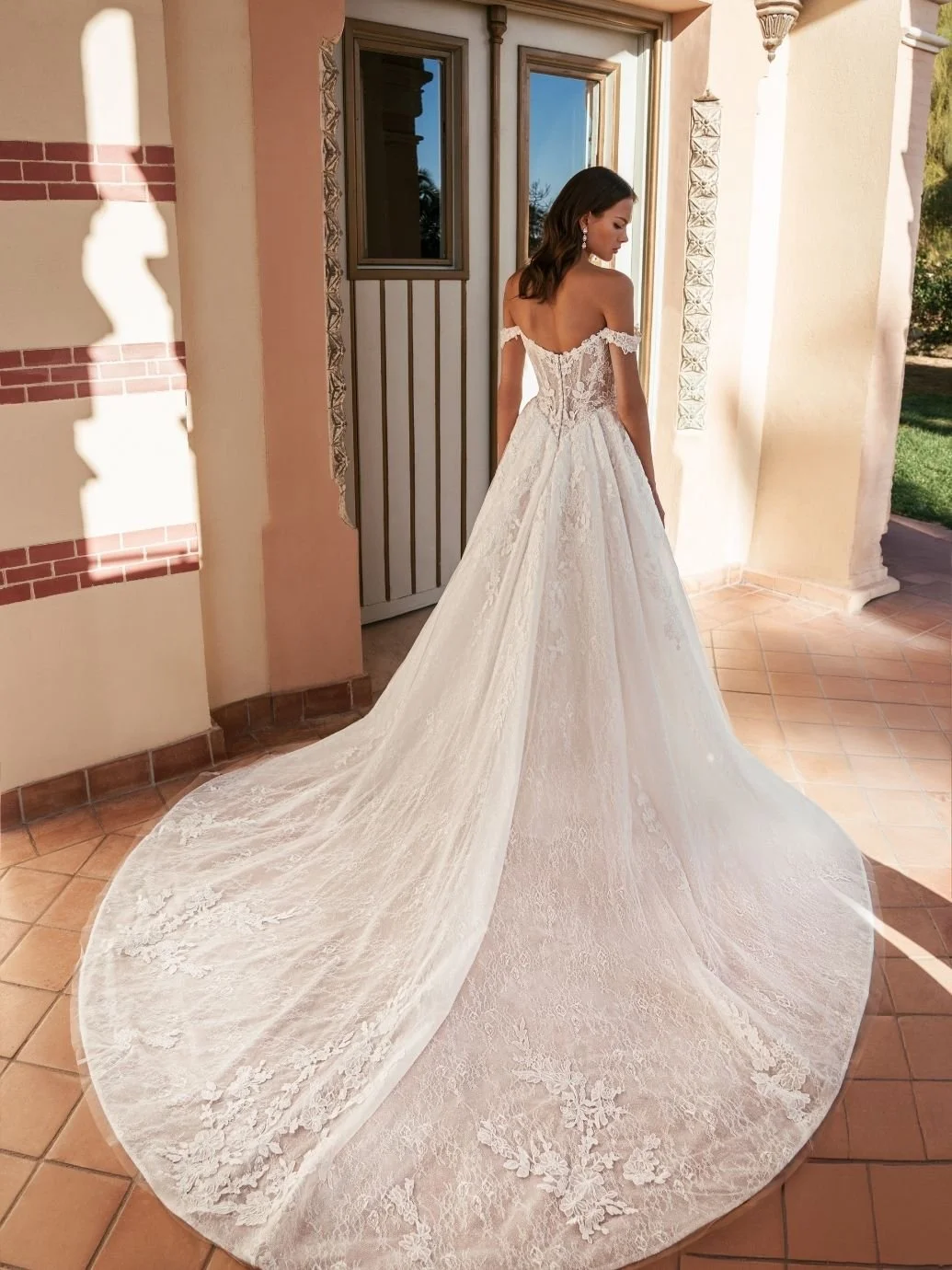 EnzoaniBlue_UVENA_sophia_grace_couture_back.jpg