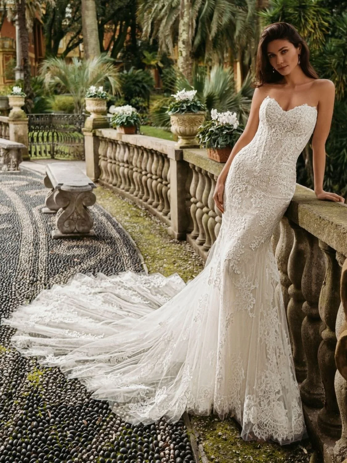 Enzoani_Willow_SophiaGraceCouture.jpg