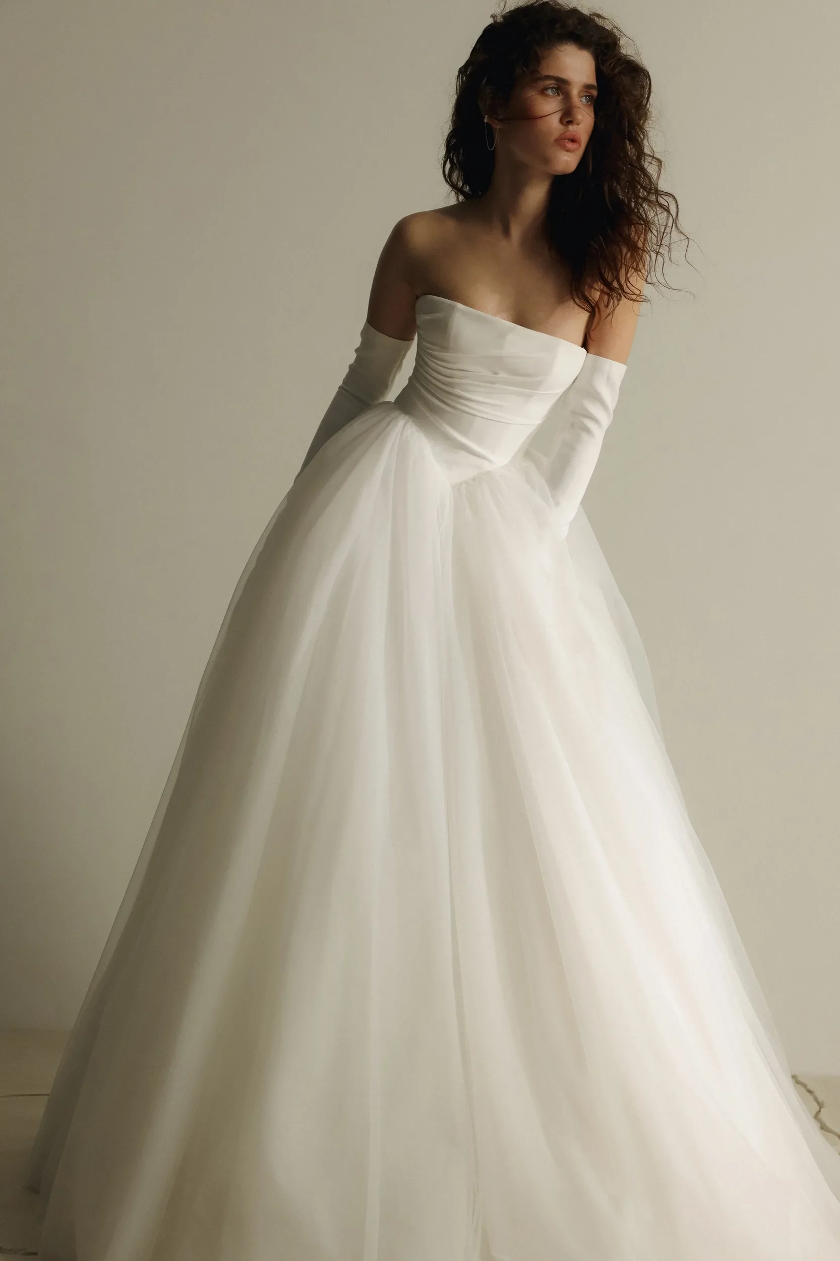 Sophia_Grace_Couture_Eva_Lendel_Wedding_Dress_Bowie_1.webp