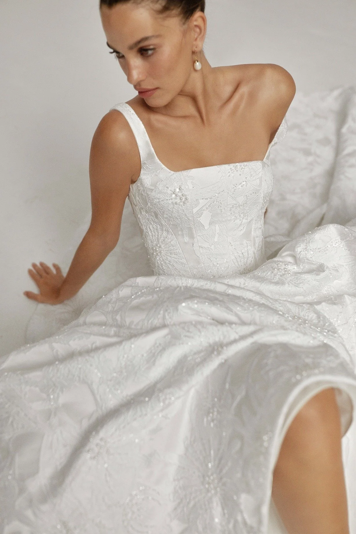 wona_white_edit_collection_horizon_2.jpg