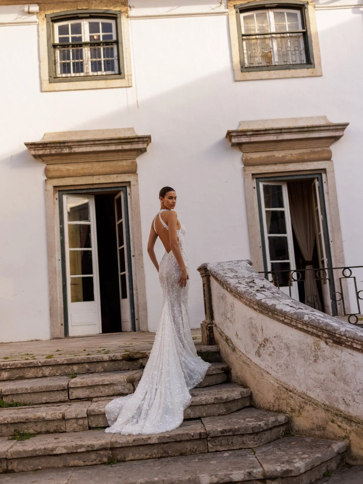 wona_white_bridal_alchemy_cava_2.jpg
