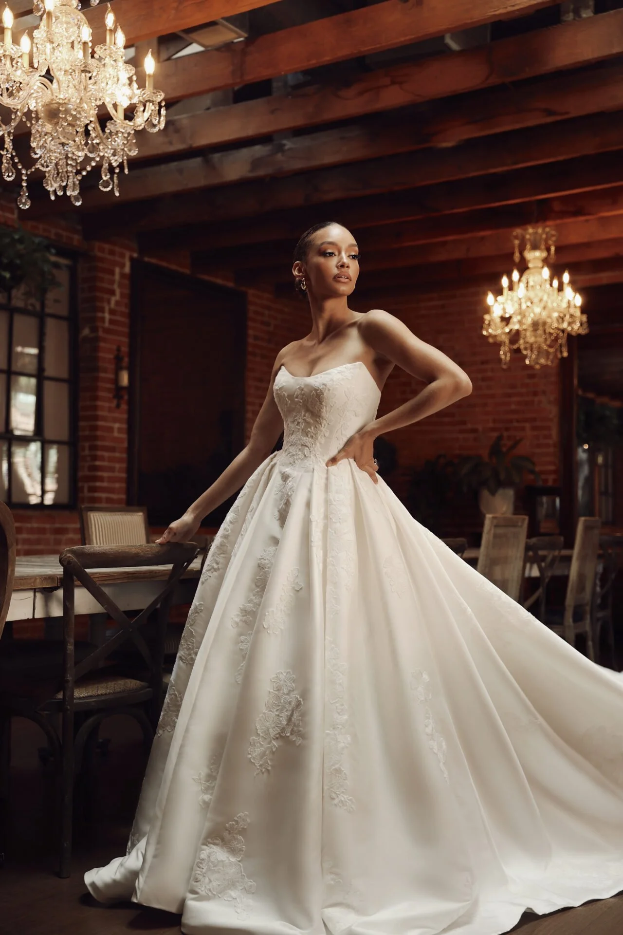 D4265-M25-INF-ESS-01-1280x1920.jpg