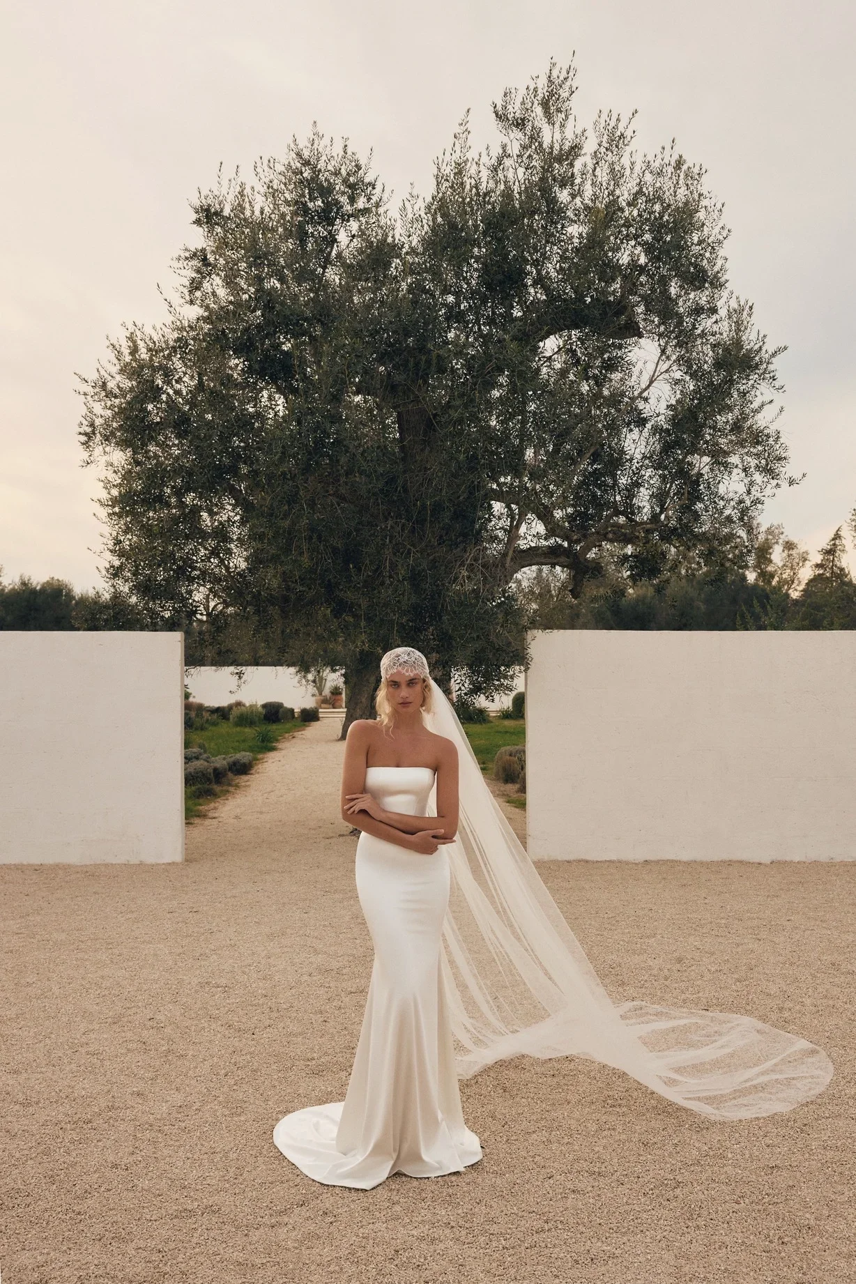 Sophia_Grace_Couture_Eva_Lendel_Ferran_Wedding_Dress_6.webp