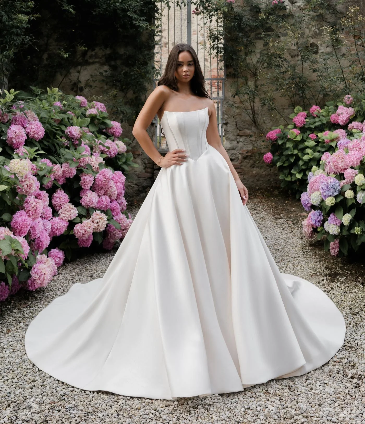 Flora E519 by Abella