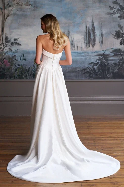 Sophia_Grace_Couture_Caroline_Castigliano_Moon_Flower_Wedding_Dress_2.webp