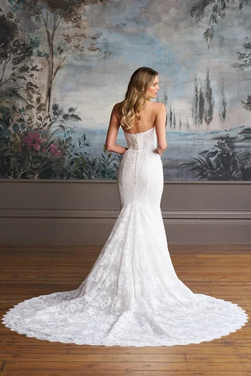 Sophia_Grace_Couture_Caroline_Castigliano_Monroe_Bloom_Wedding_Dress_3.webp