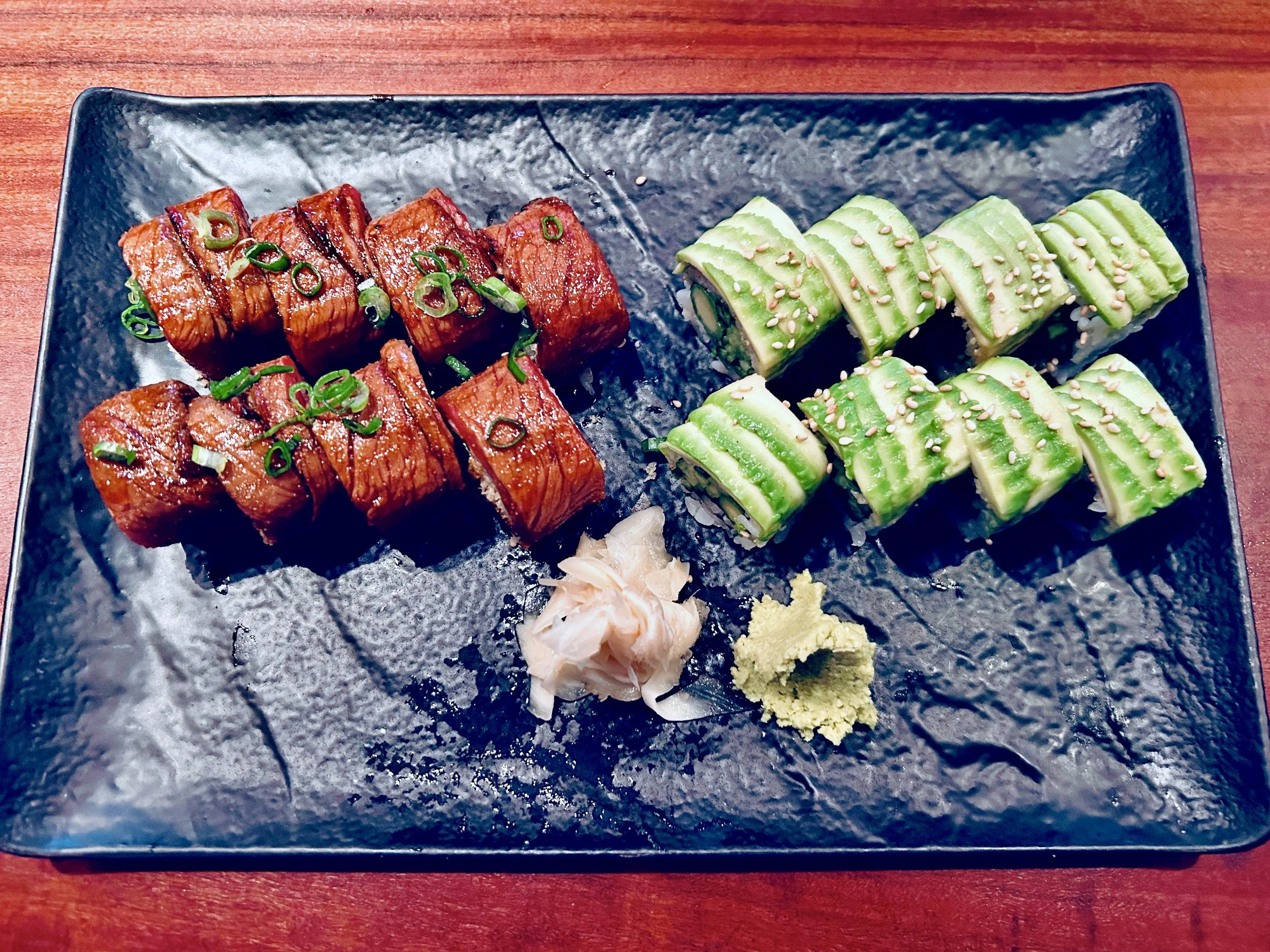 寿司-Vegetarian maki & beef.jpg