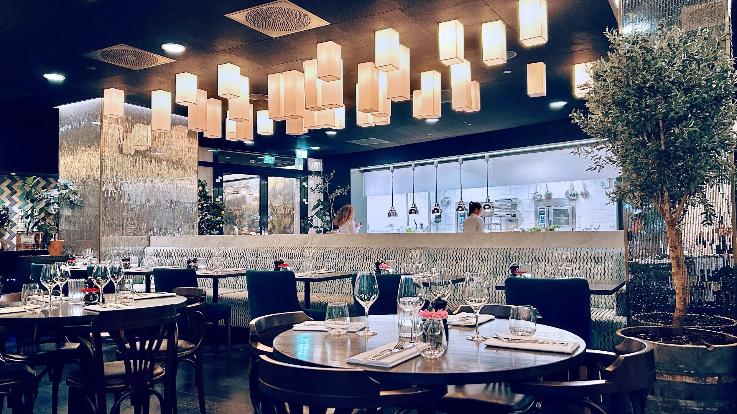 餐厅1.jpg