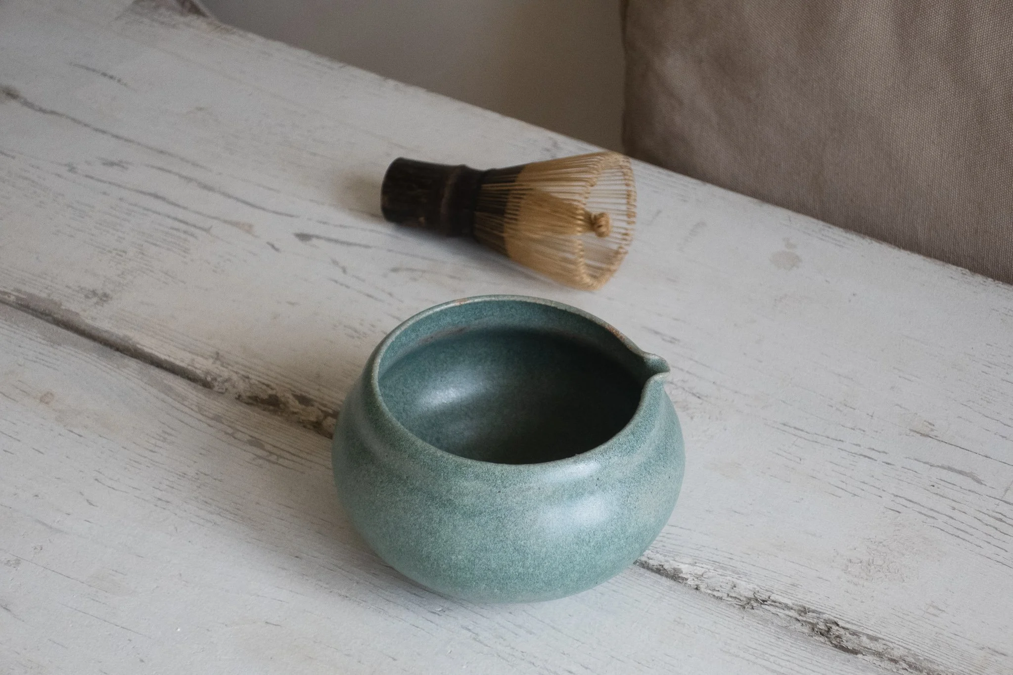 Curvy Matcha Bowl in Ocean