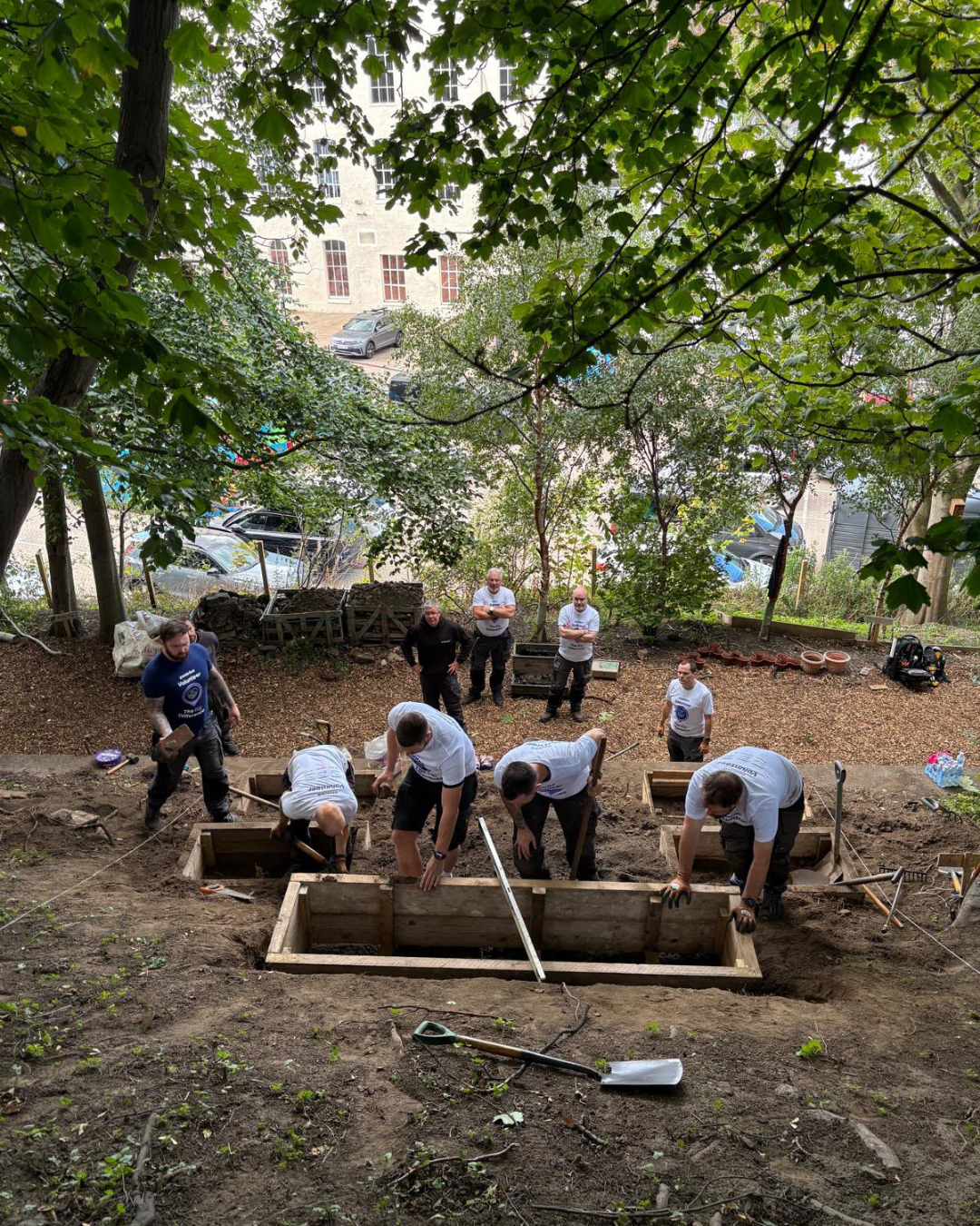 Centrica Scottish Gas Volunteers Move Mountains in Edge Woods 7.png