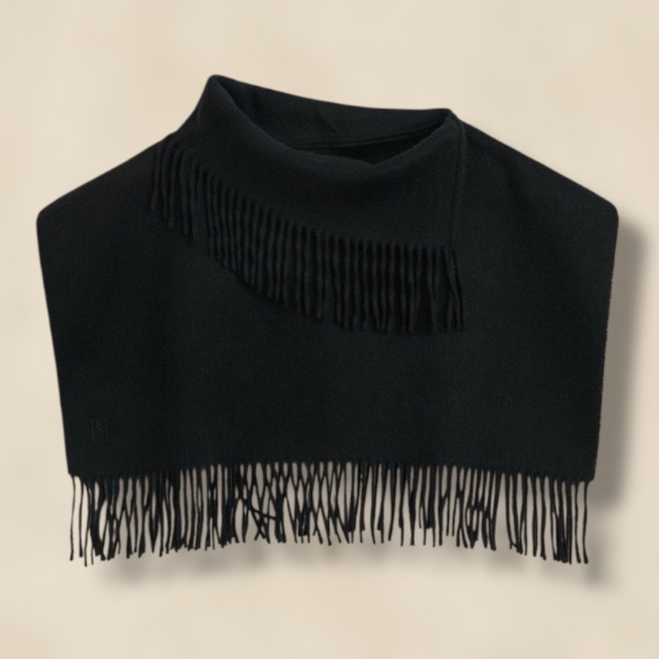 Turtla Wool Fringe Bib Scarf