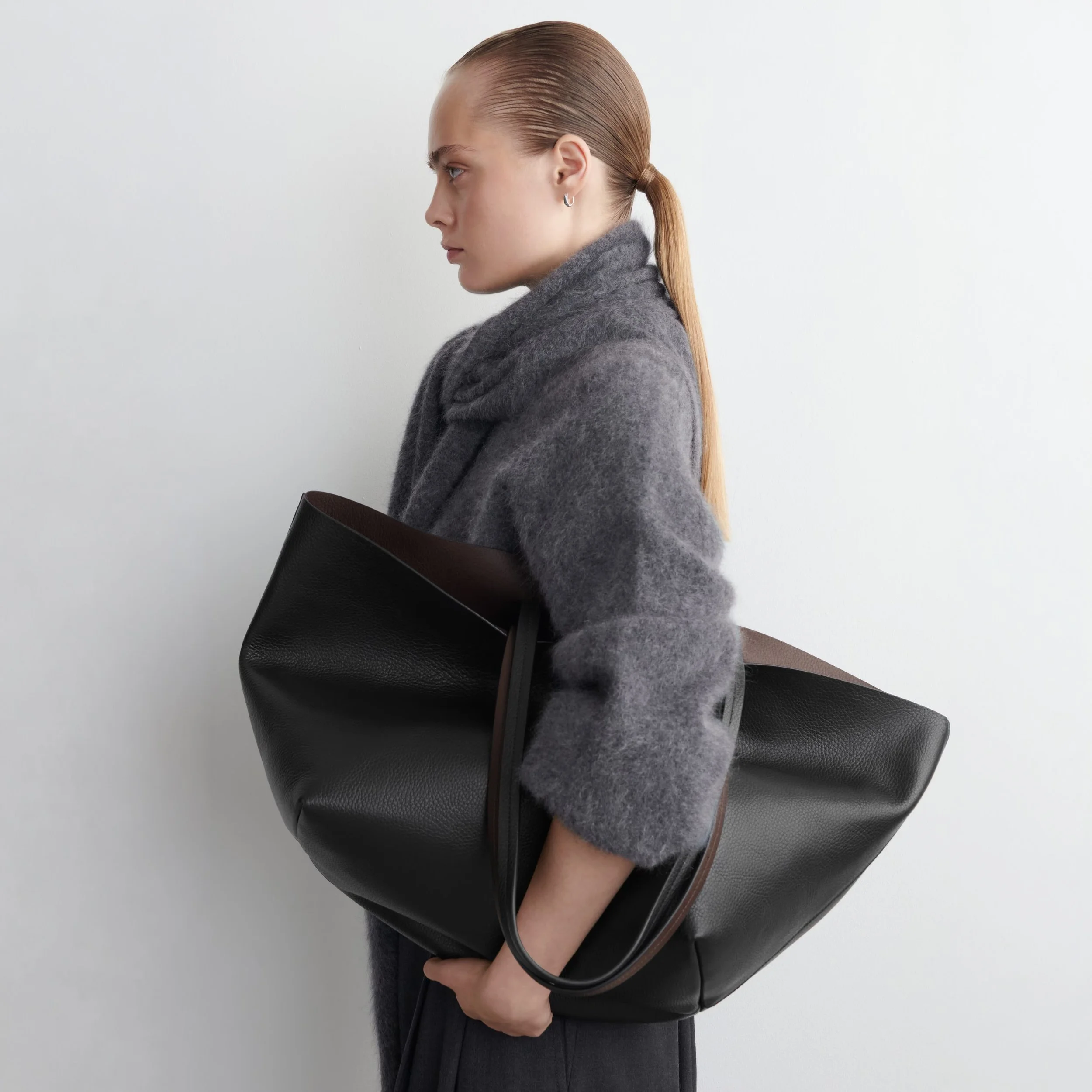 Classic Tote Bag Leather