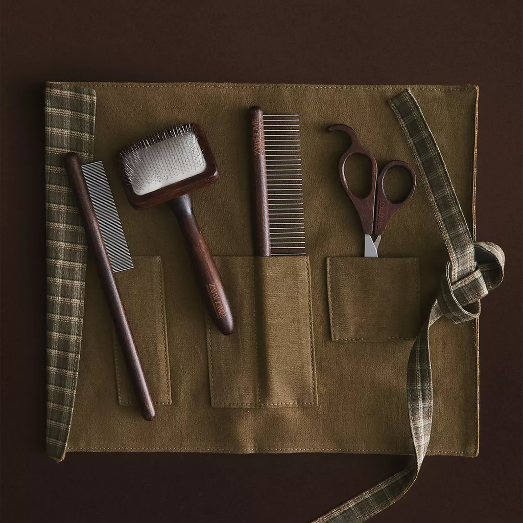Zara Home Pet Grooming Set