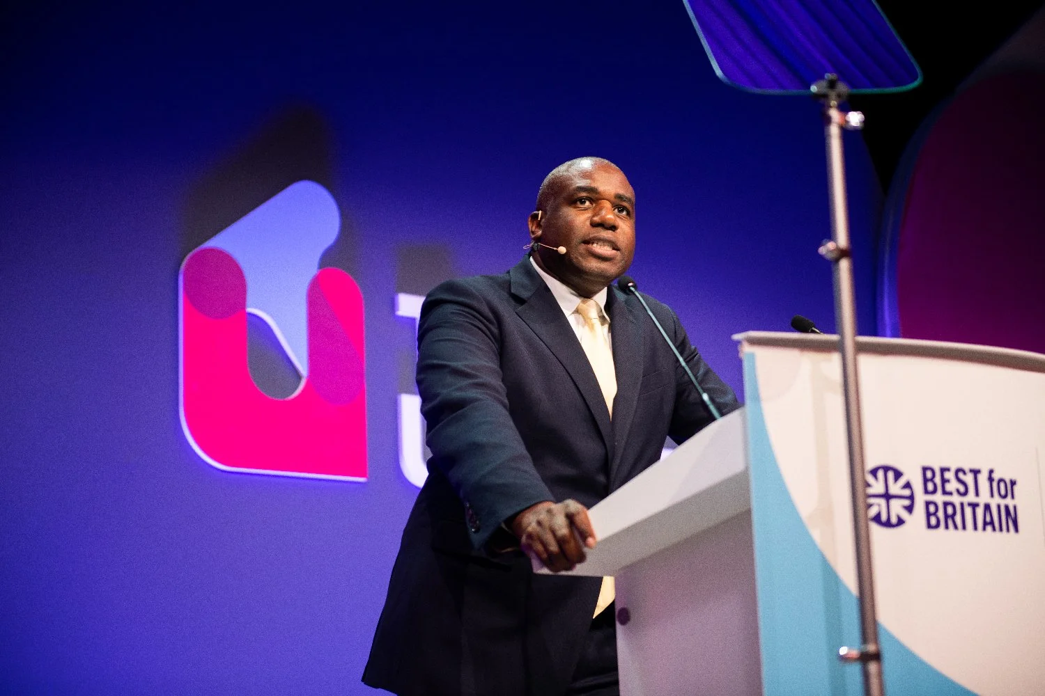 Labour to announce new era of economic diplomacy at summit of business leaders