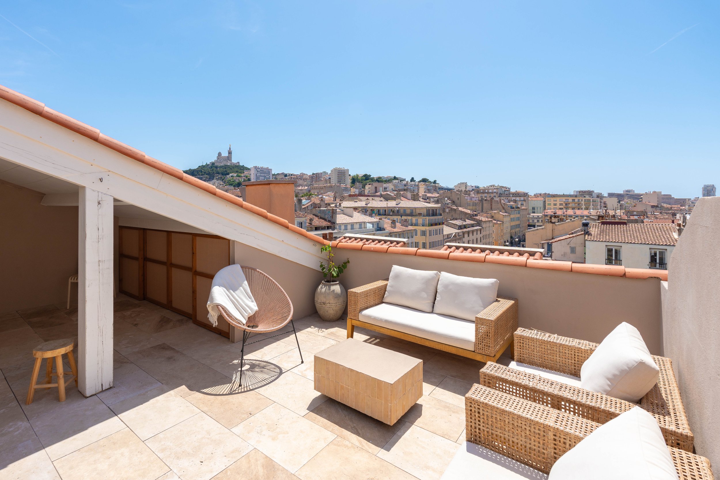 mobilier-exterieur-haut-de-gamme-terrasse-paradis.jpg