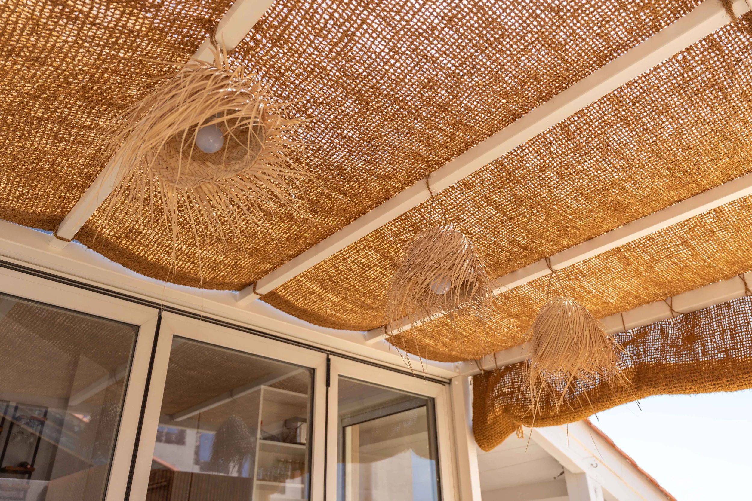 zoom-ombriere-fibre-de-coco-terrasse.jpg
