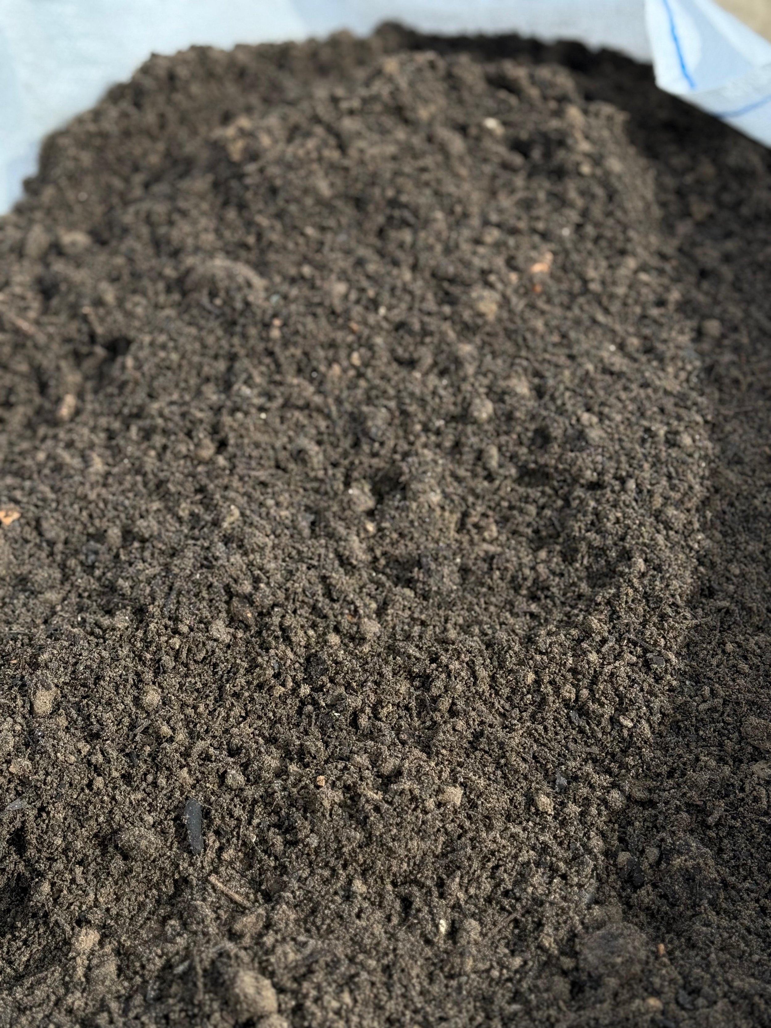 Kernahans Top Dressing .jpeg