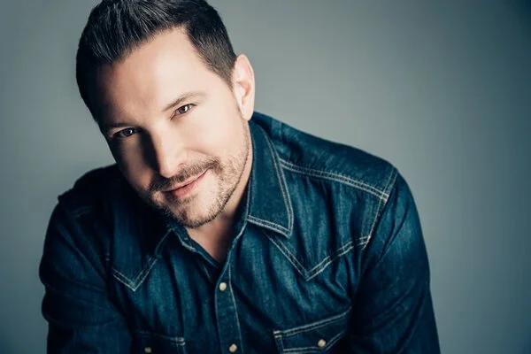 Ty Herndon Country Singer
