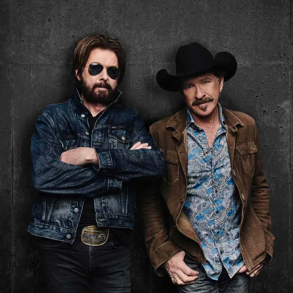 Brooks & Dunn CMA Awards