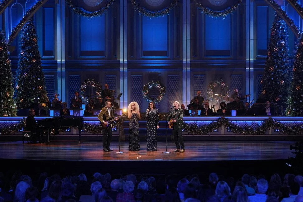 Little Big Town CMA Country Christmas.jpg
