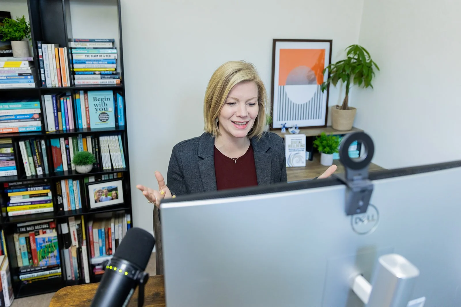 Petra Velzeboer presenting a live wellbeing webinar for a remote team