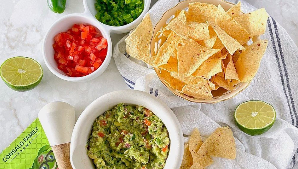 Homemade Cilantro-Lime Guacamole