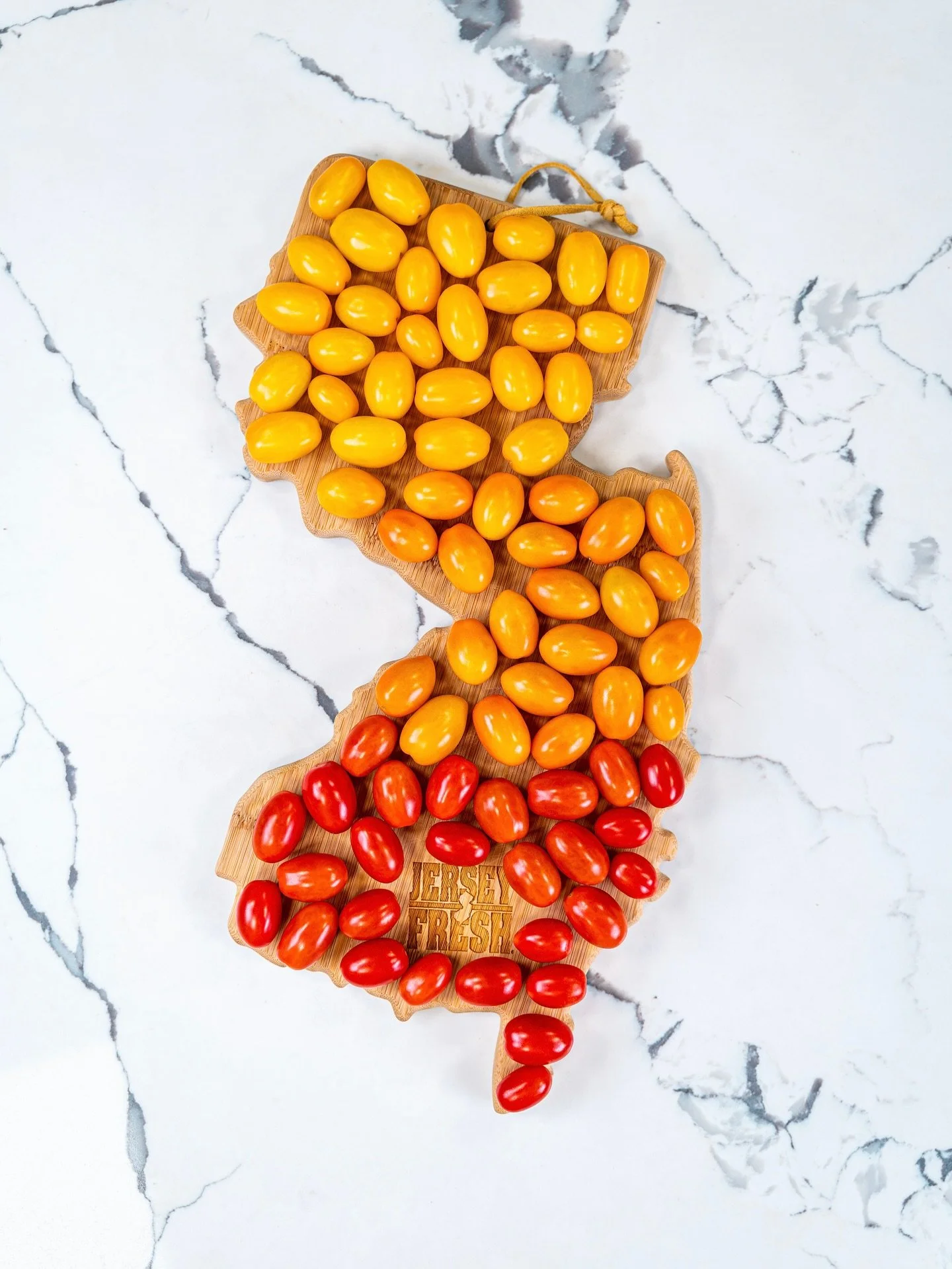 The perfect to-go snack, our Jersey Fresh Grape Tomatoes are here. Which color do you prefer? 🍅💛 #ConsaloFarms #JerseyFresh

👨🏻&zwj;🌾 Family owned grower, packer, shipper, importer, &amp; distributor
📍Vineland &bull; Newfield &bull; Hammonton &