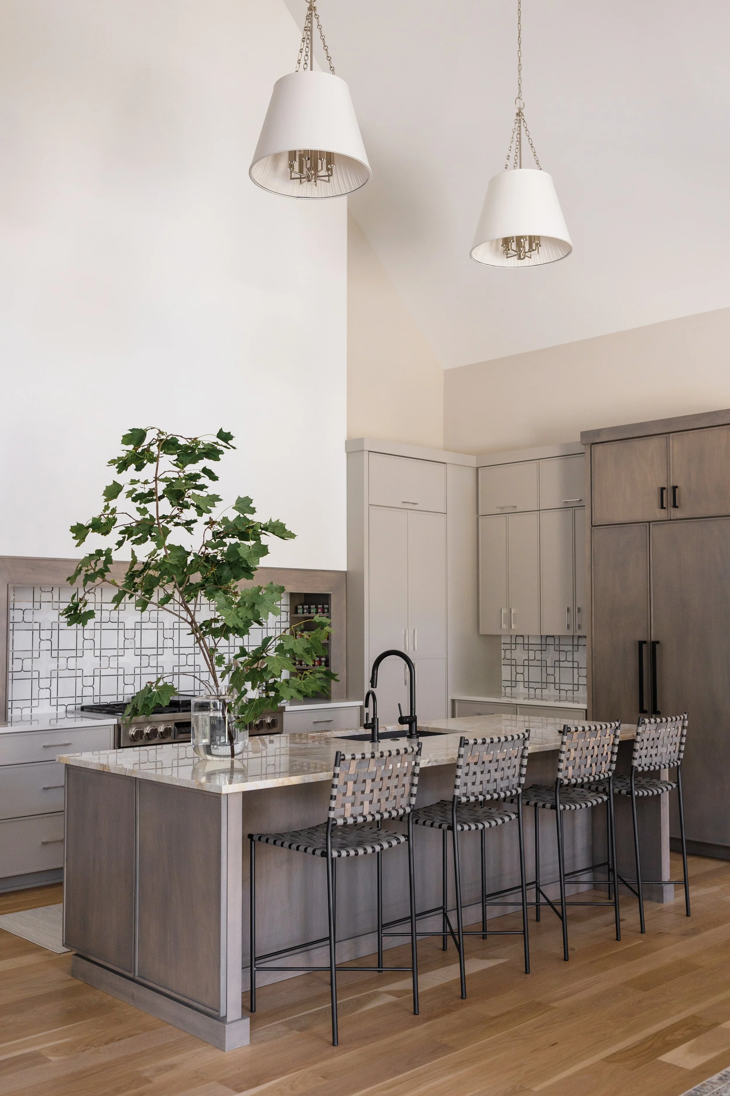 Y&B - LCBentonK-15.jpg