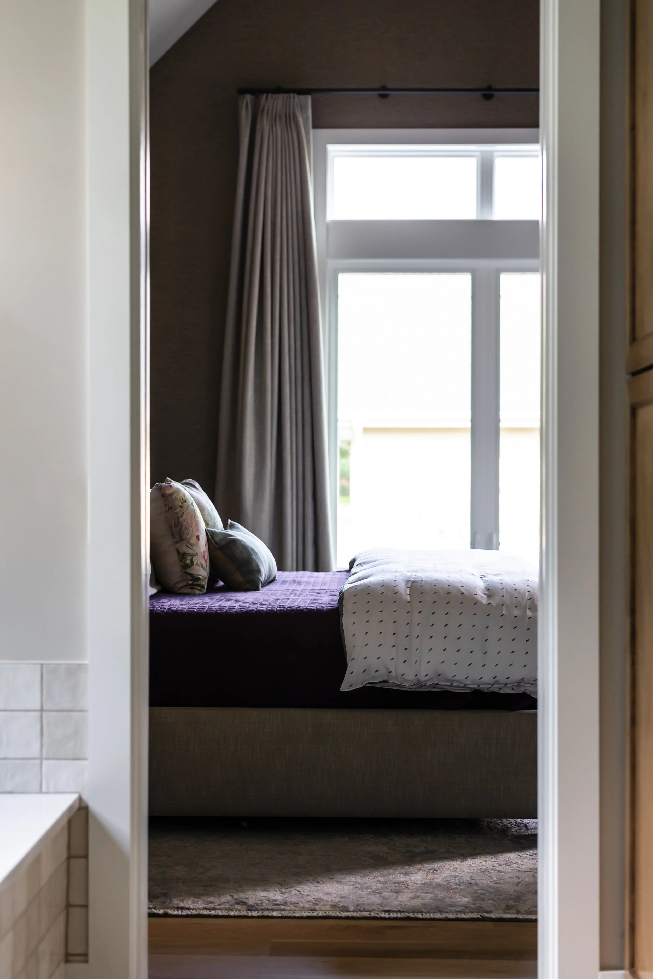 Y&B - LCBentonBed-4.jpg