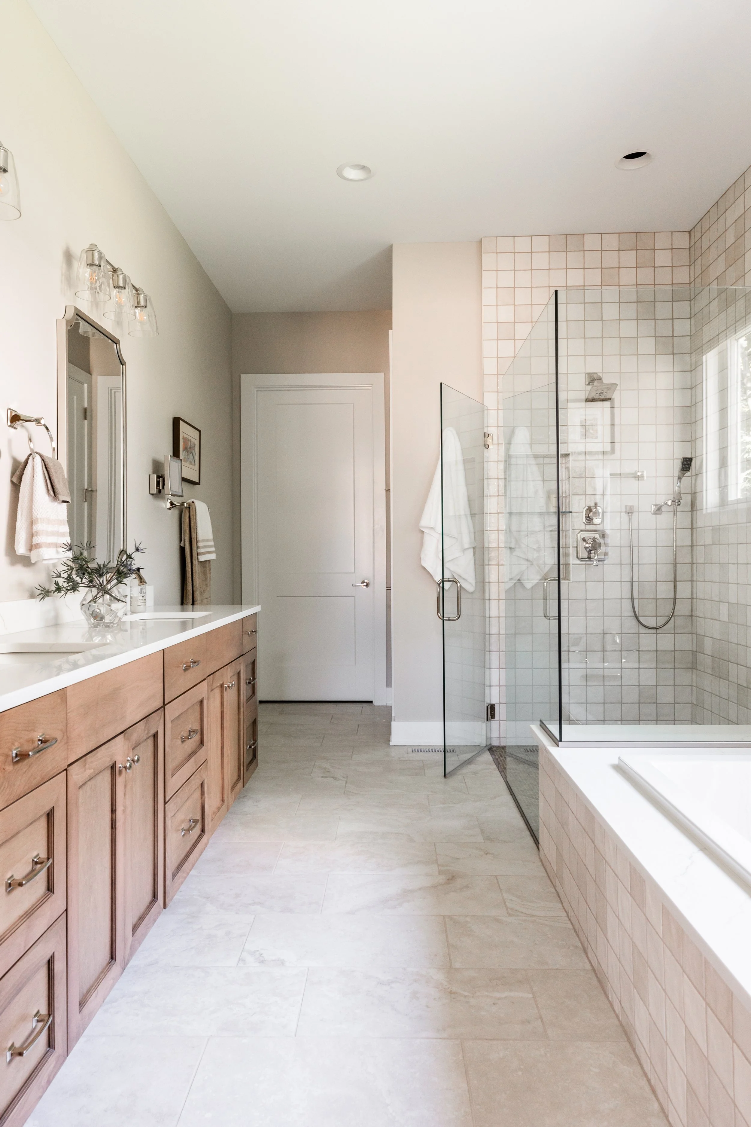 Y&B - LCBentonBath-11.jpg