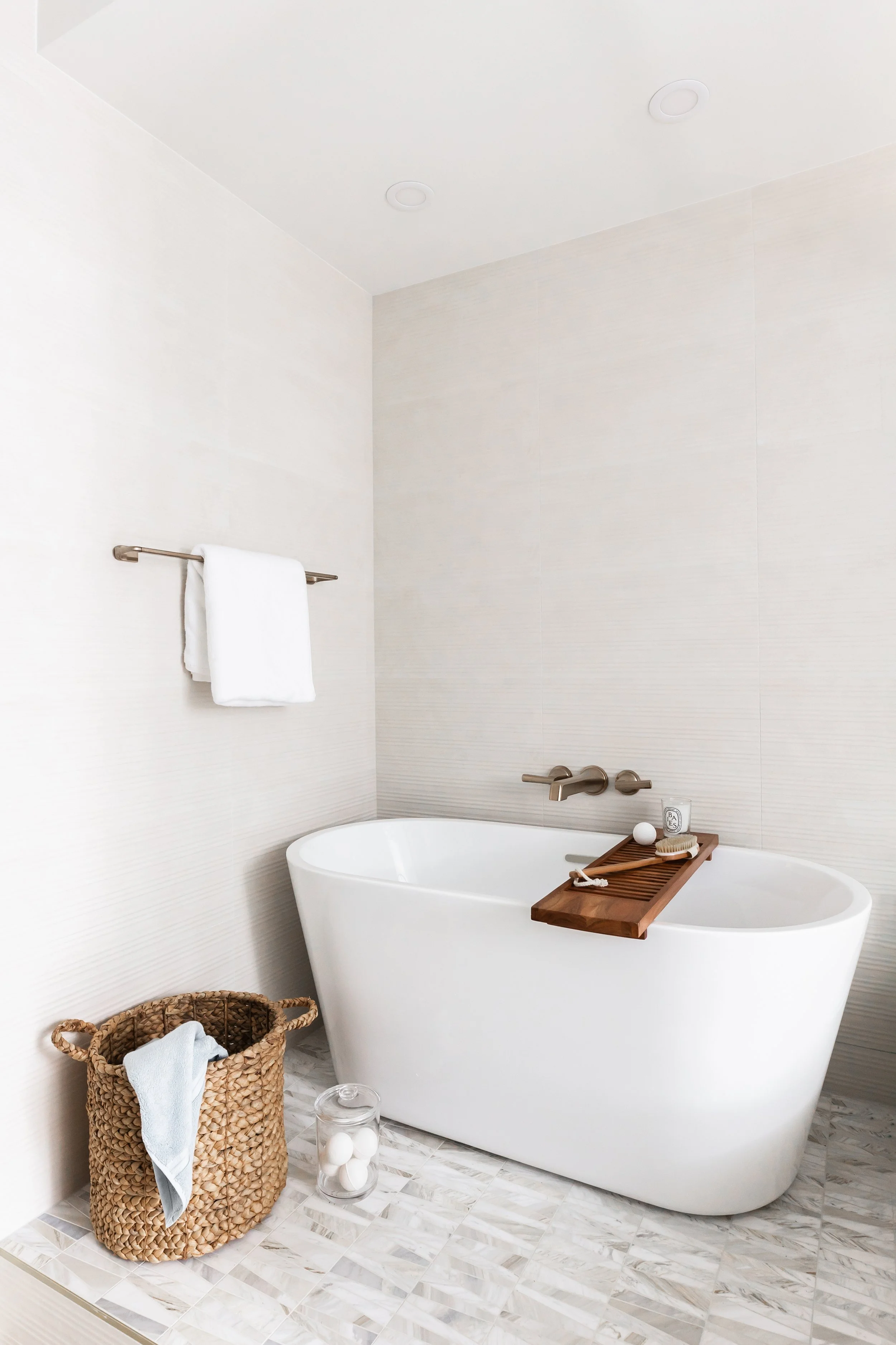 Y&B - Outline-27.jpg