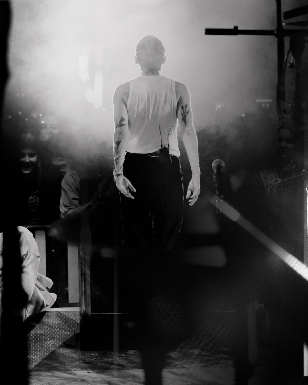 @thomasstenstrom til @maanefestivalen fredag 24. juli 🌙 Nytt album ute n&aring; (!) 😱 &laquo;Live p&aring; Zinkensdamm&raquo; ble spilt inn under &eacute;n enkelt, utsolgt konsert p&aring; Zinkensdamms IP i Stockholm i august, der 15.000 publikumme