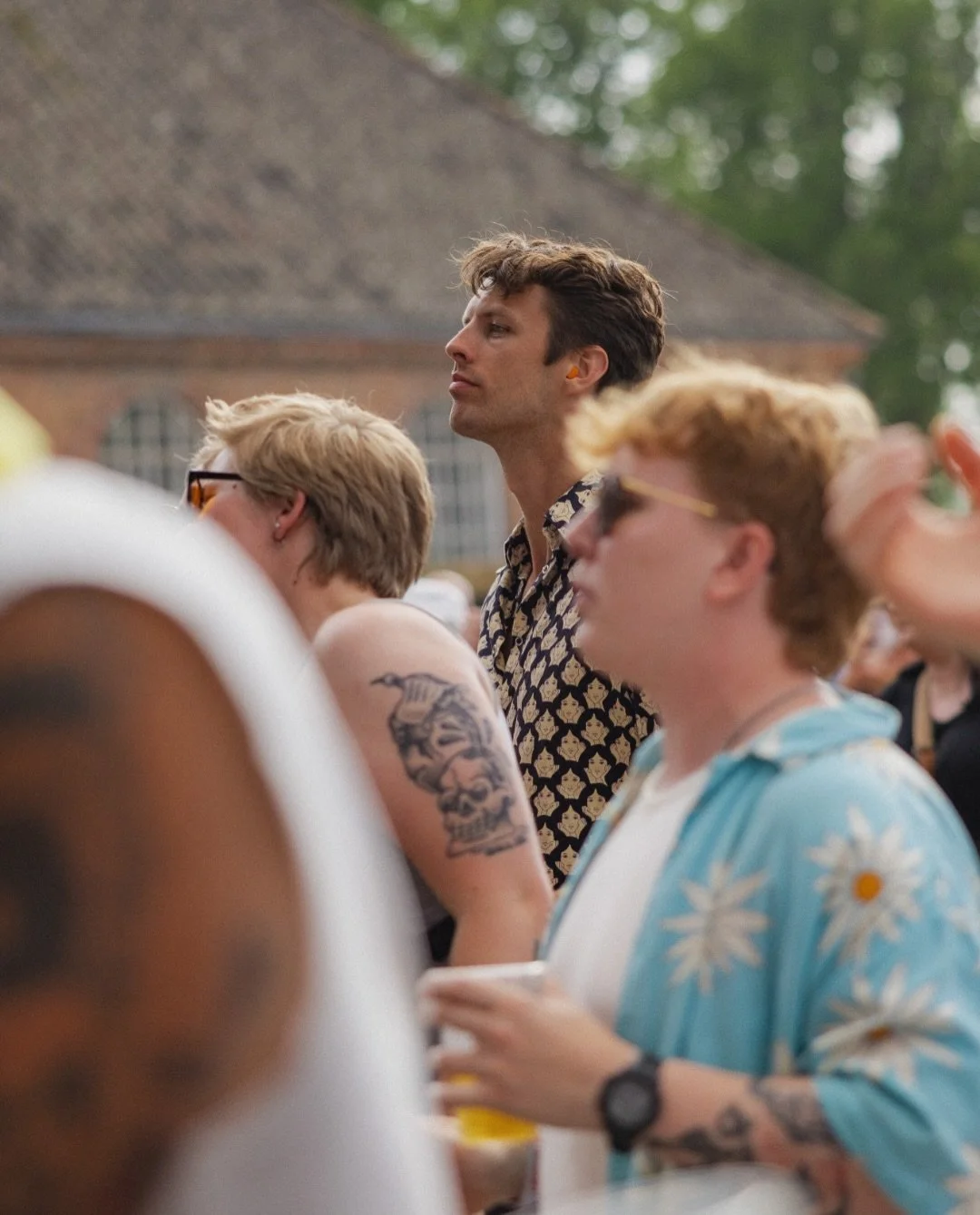 🔥 N&Aring; ER DET SNART TID FOR M&Aring;NEFESTIVALEN 🌙 23. juli fylles Gamlebyen med musikk, folk, latter og festivalstemning fra morgen til kveld 🎶⚡️💃🕺

Du vet f&oslash;lelsen &ndash; n&aring;r du plutselig m&oslash;ter gamle venner, blir st&ar