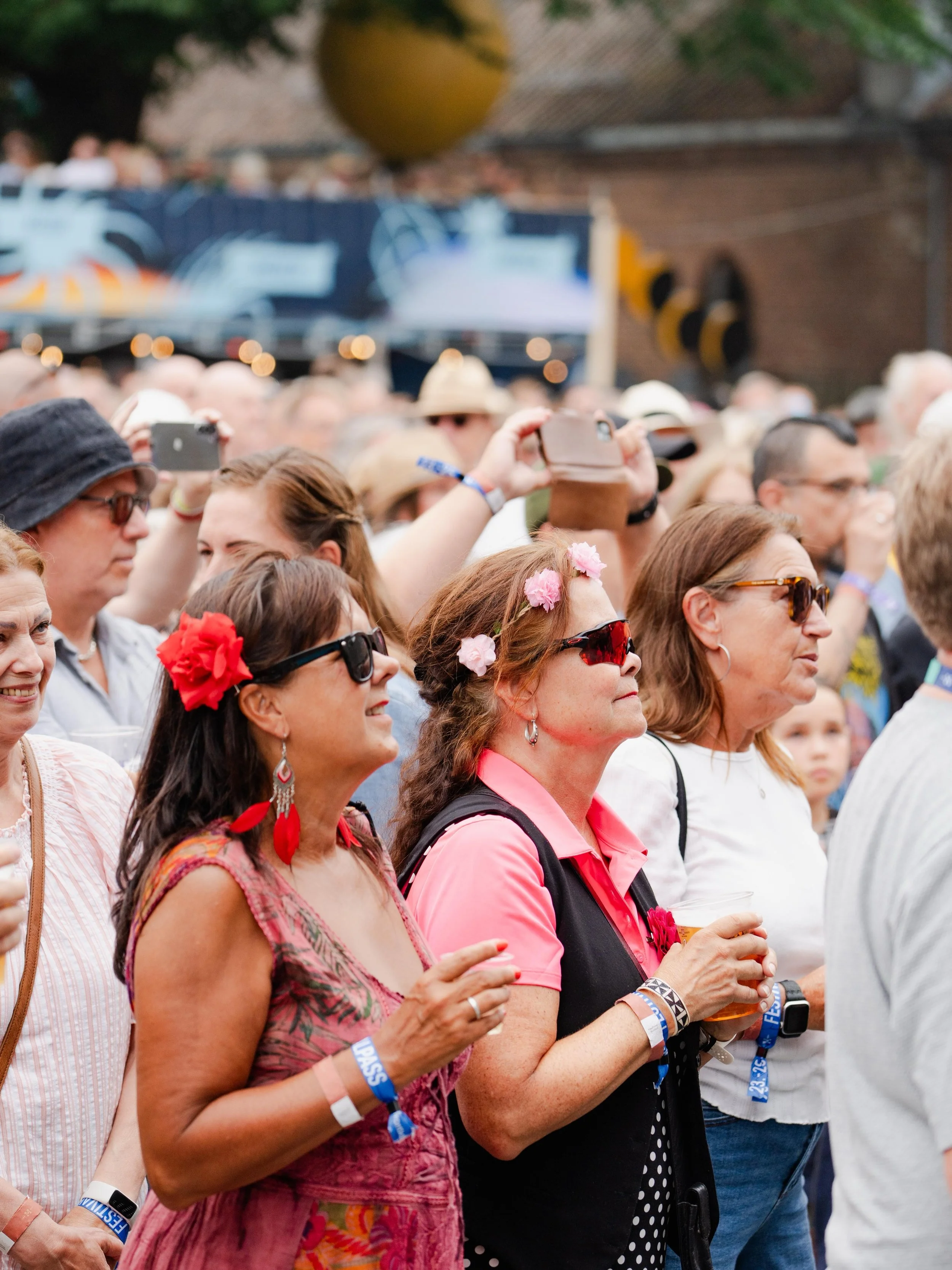 M&aring;neFolk 🩵 De som danser. De som synger. De som lager m&aring;nemagi. De som gj&oslash;r M&aring;nefestivalen til verdens fineste festival 🌸 Vi savner dere allerede og gleder oss til gjensyn 😍 

#m&aring;nefolk #m&aring;nefestivalen #sommer 