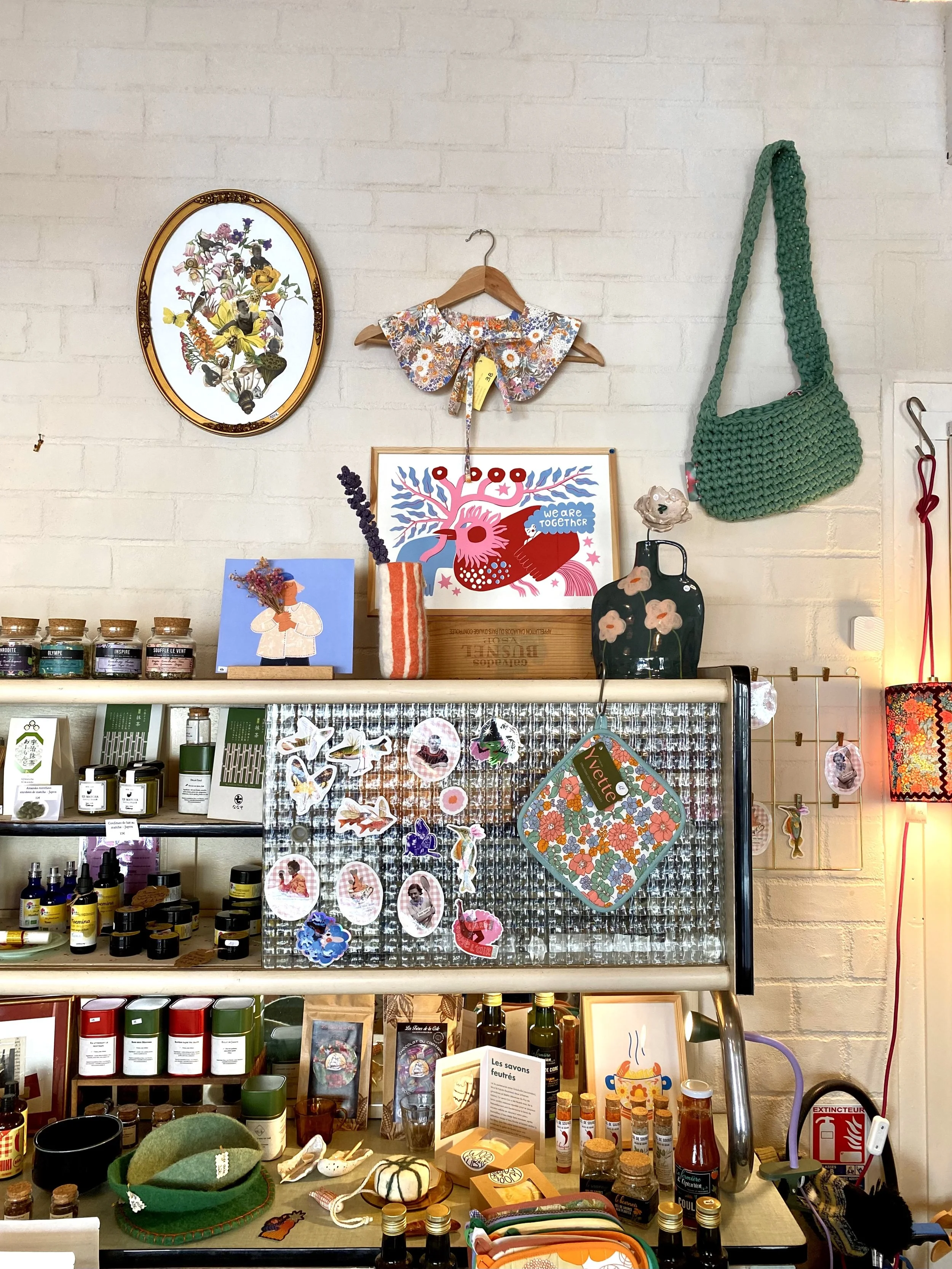 BLUME CHEZ LES YVETTE