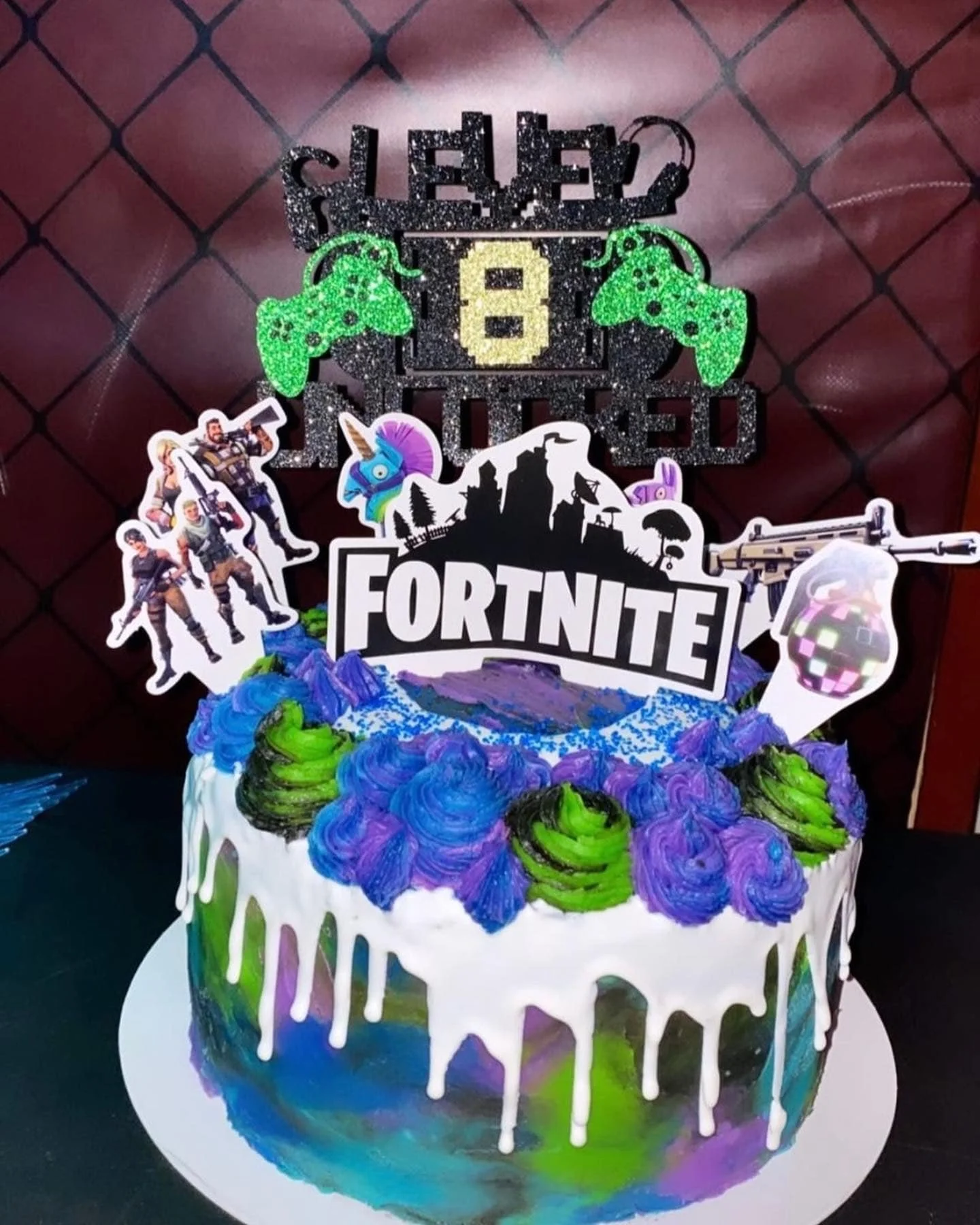 Fortnite with fun cardboard cake toppers