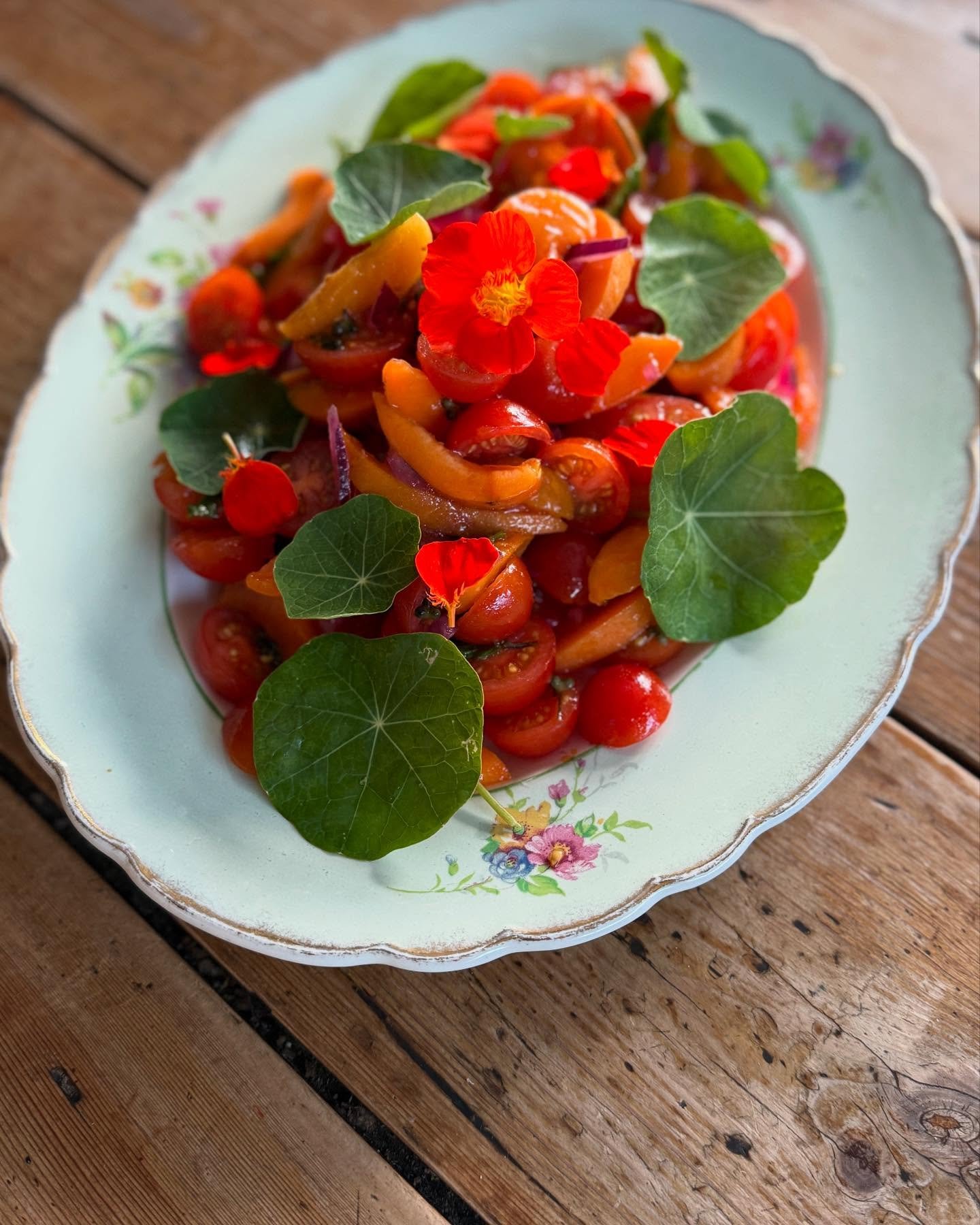 CHERRY TOMATO AND APRICOT SALAD
If the world needs anything right now (apart from peace, a sit down and a bit of talking to), it&rsquo;s a hot weather salad. Here in Guernsey where hedge veg boxes offer the ripest, freshest cherry tomatoes, peaches a