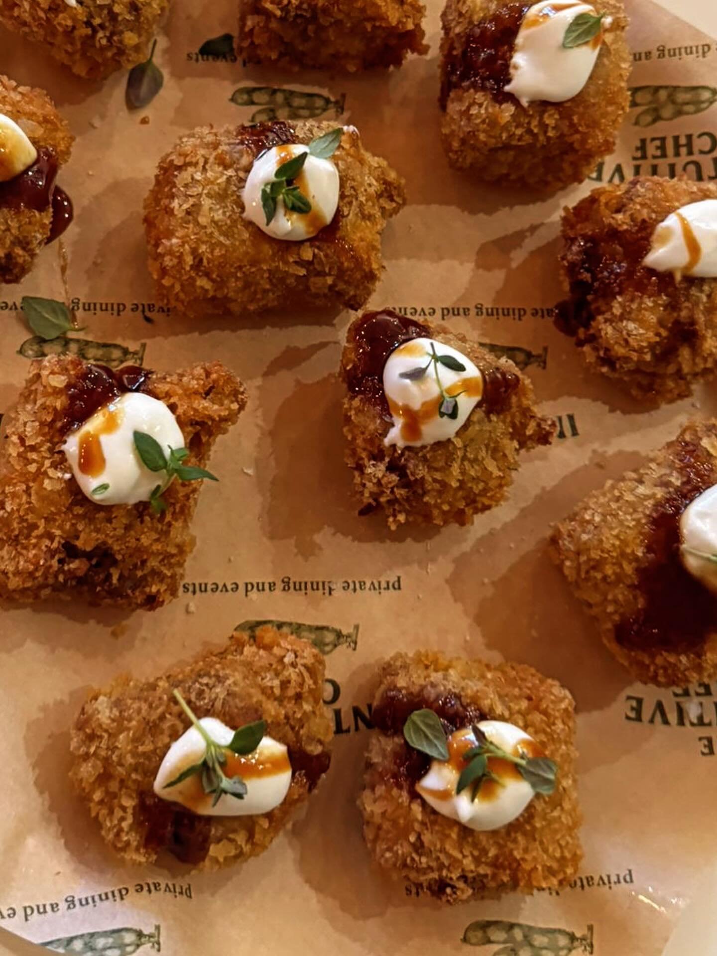 AND THE CANAP&Eacute; OF THE YEAR GOES TO&hellip; 👏🏆 I think these juniper confit duck croquettes were hands-down the most popular canap&eacute; I&rsquo;ve served this year. Not surprising, really: hot crunch, soft, rich shredded duck, juniper and 