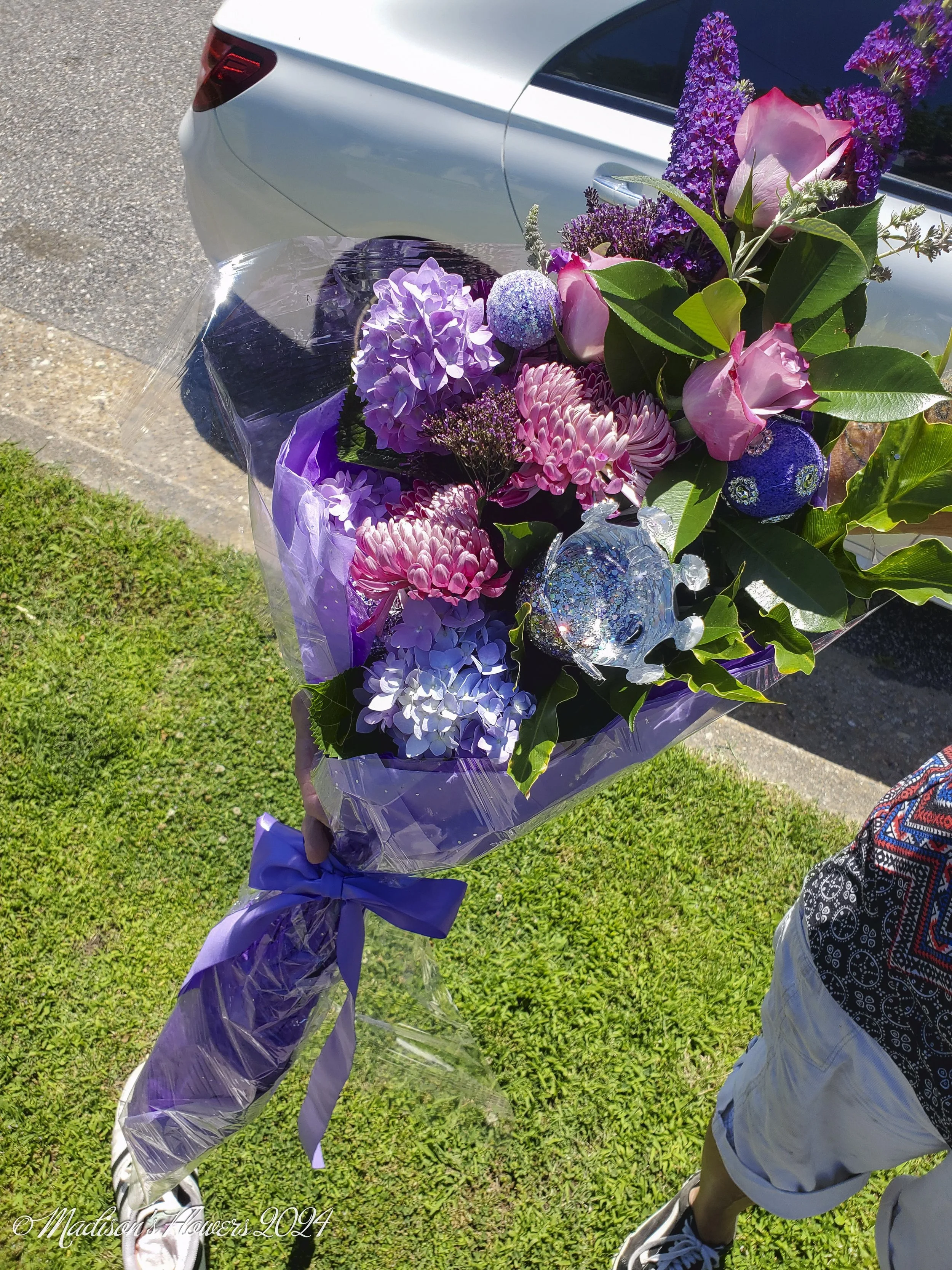 An arm bouquet for donation. 