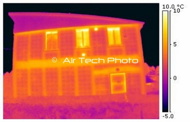 Thermographie pour la ville de Dardill, nous réalisons l'audit d'une école à Dardilly pour rechercher les déperditions d'énergie du bâtiment