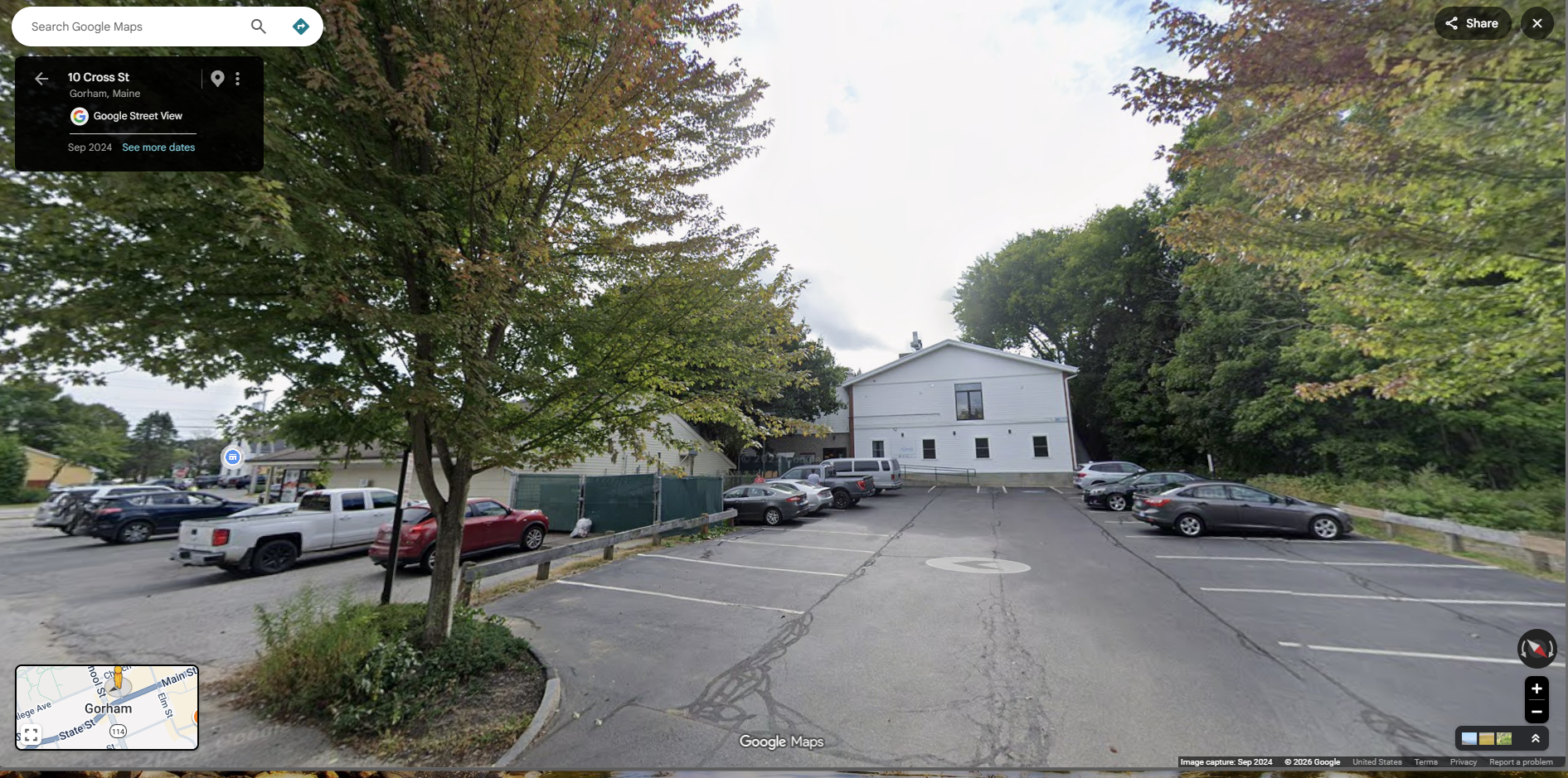 To the right of the 7-11, is the parking for Fort Hill Community Church!