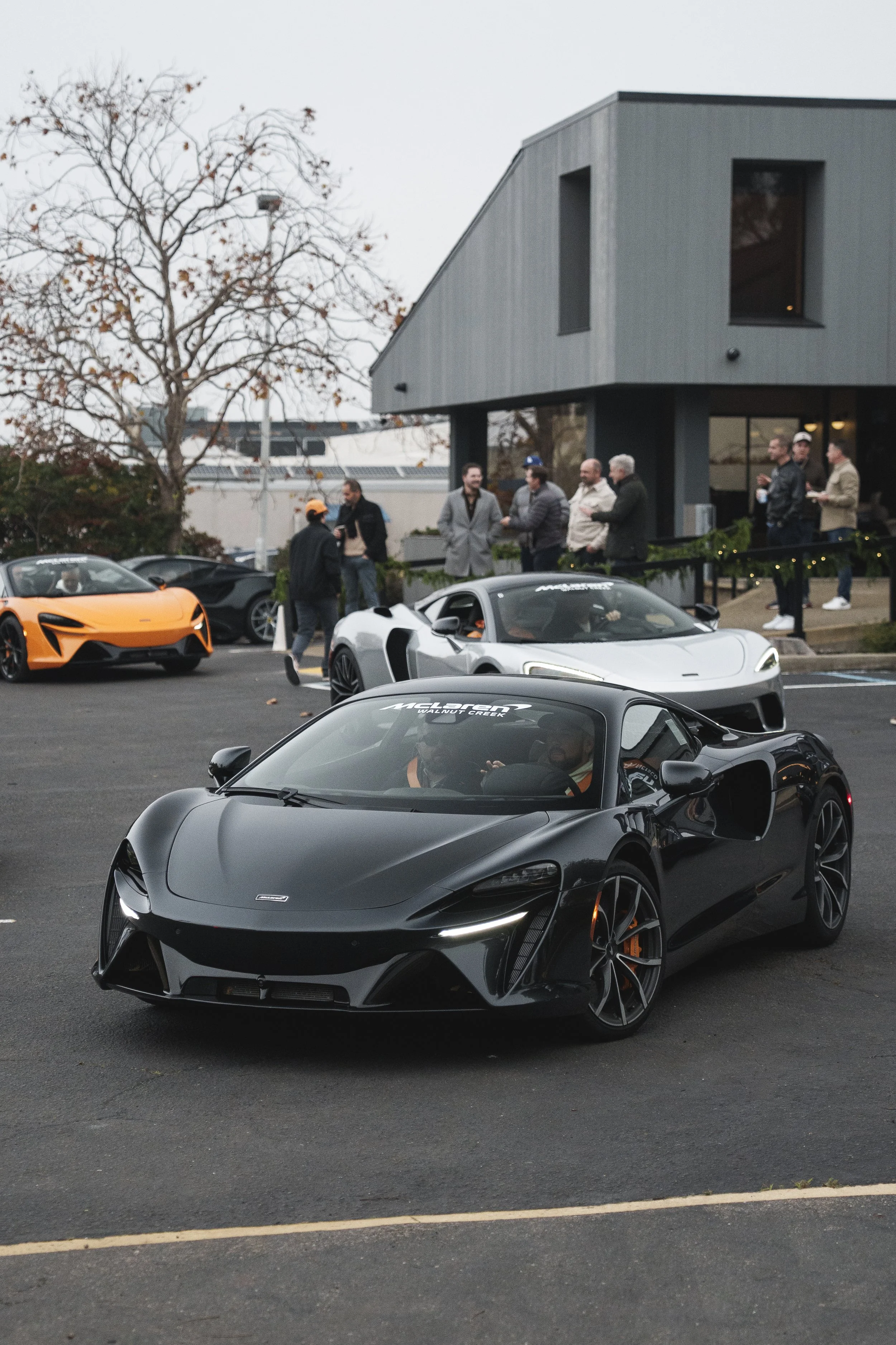 Cars & Breakfast with McLaren