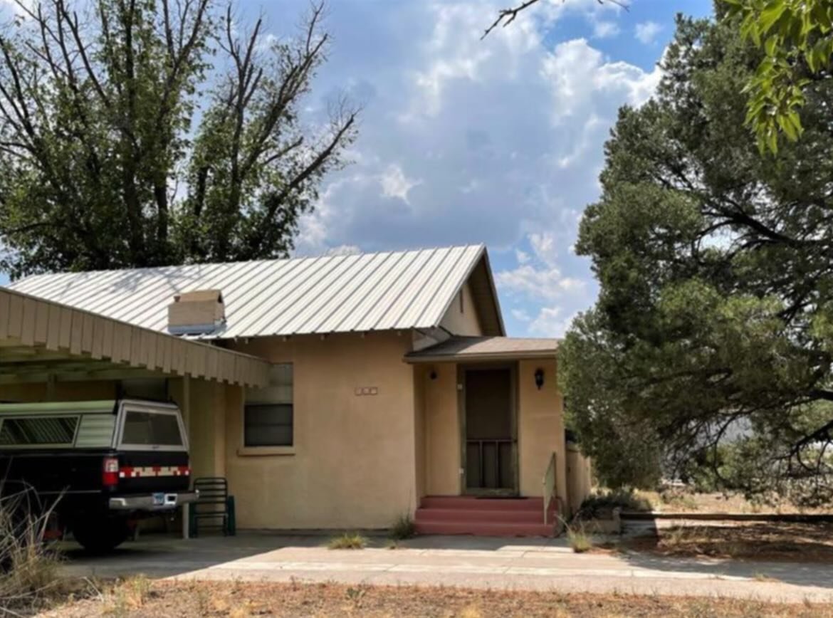 707 W Bonnie St / 3 Bed / 3 Bath home perched steps from Chinati Foundation overlooking Marfa&rsquo;s former Parade grounds / this poured concrete 2/2 home sits on nearly an acre of land / there is a 1/1 casita with private garden / car port &amp; ac