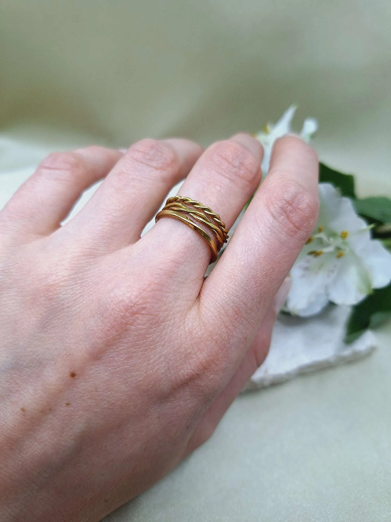 ring-mila-petjana 9.jpg