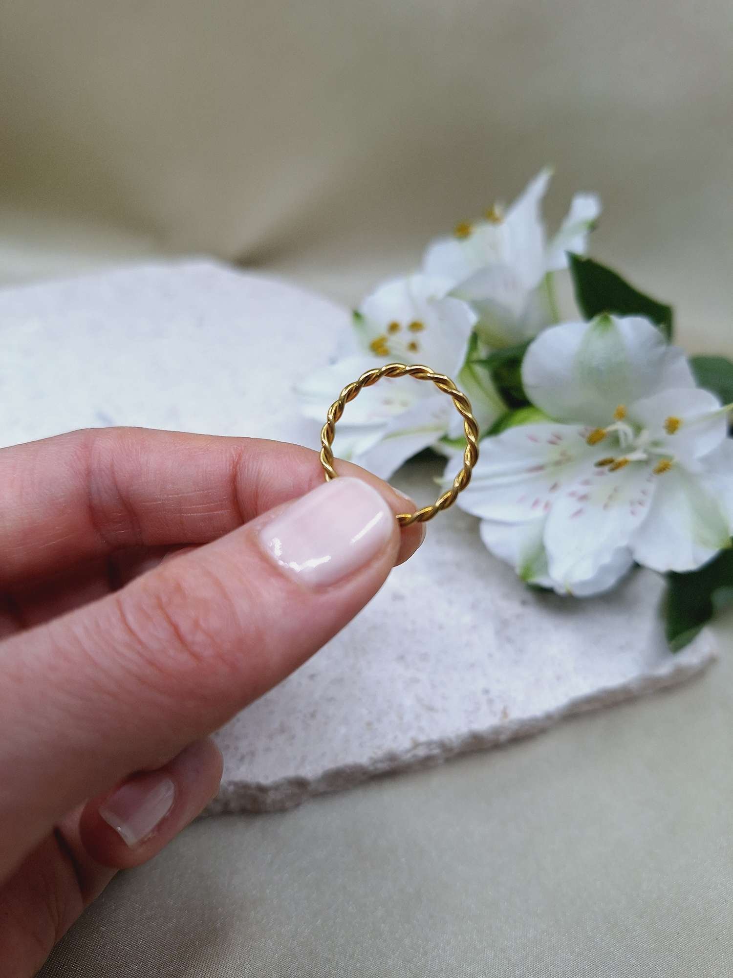 ring-mila-petjana 8.jpg