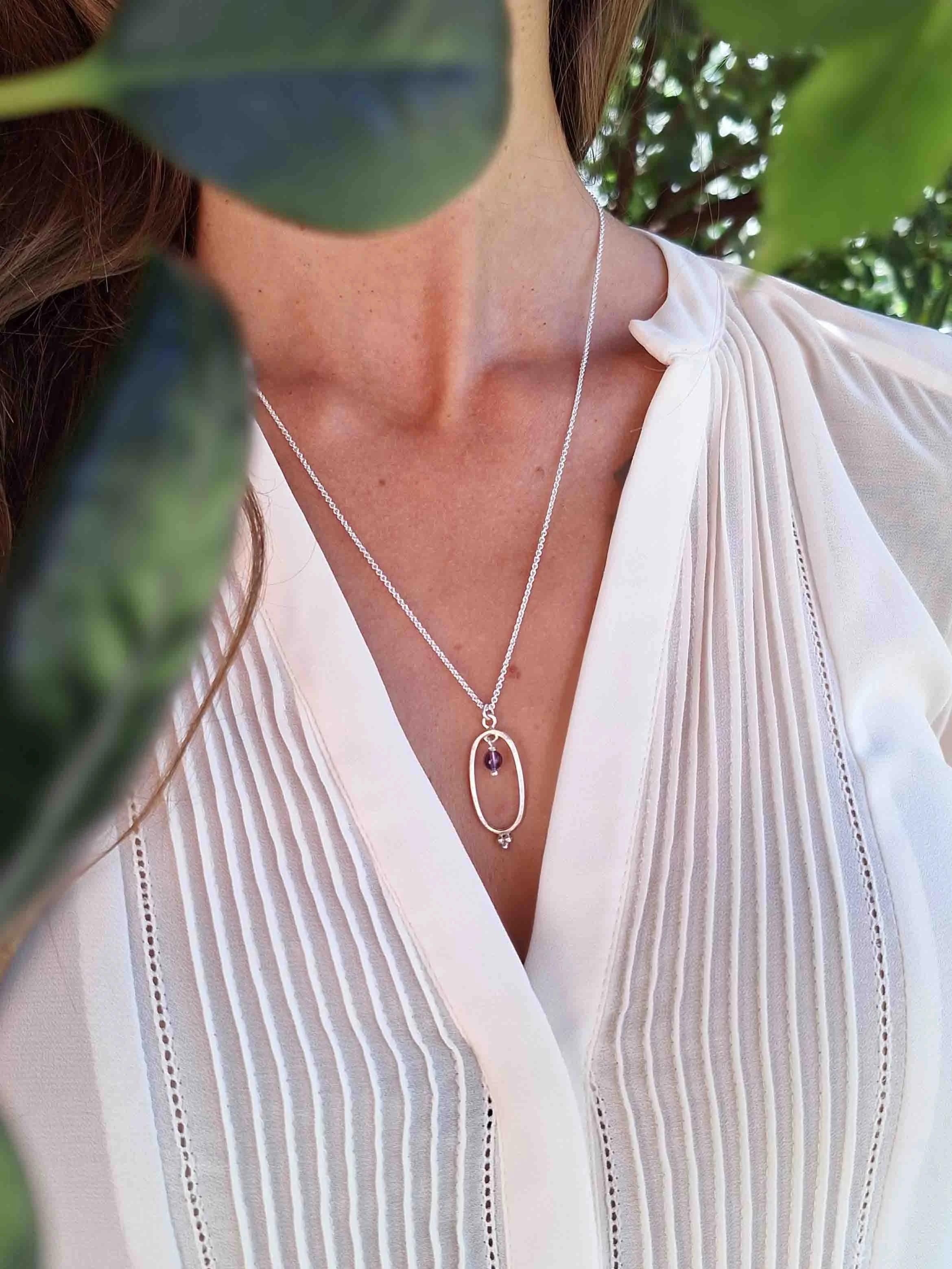 necklace-olivia-petjana (11).jpg
