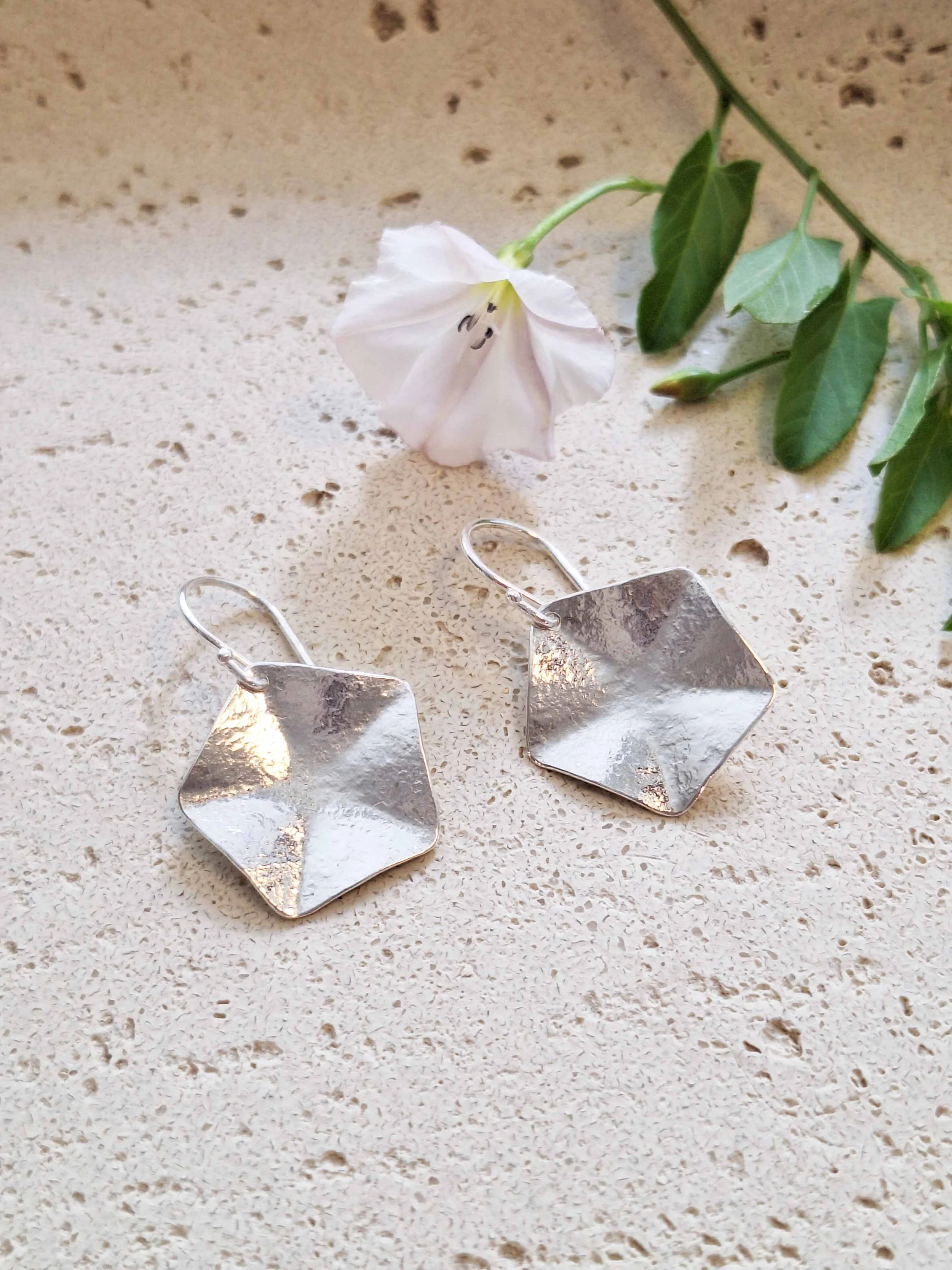 petjana-earrings-freja (1).jpg